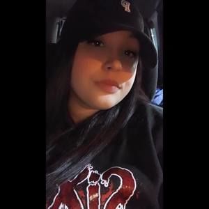 Meet your Posher, Cassandra